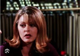 Daphne's Hair. Short,Medium or long? : r/Frasier