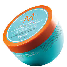 Sometimes your hair needs a little extra nourishment, extra moisture, extra repair. Moroccanoil Treatments Masks Restorative Hair Mask 250ml Haircare