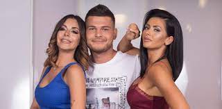 Never miss another show from raluca dumitru. Matinalul De La Antena Stars RÄƒmane FÄƒrÄƒ Doi Oameni RÄƒzvan Botezatu Si Raluca Dumitru PÄƒrÄƒsesc Emisiunea Cine Le Ia Locul