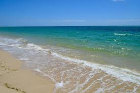 ˈpɾajɐ ðɐ ˈluʃ, changing to before a following vowel), officially luz, is a civil parish of the municipality of lagos, in algarve region, portugal. Praia Da Fuseta The 1 Guide To This Beautiful Beach In Olhao