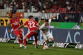 Find the latest andrei cordea news, stats, transfer rumours, photos, titles, clubs, goals scored this season and more. Se JoacÄƒ Iar Fotbal MijlocaÈ™ul Andrei Cordea Va Reprezenta Afc Hermannstadt La CompetiÈ›iile De Fifa20