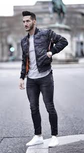 Black And White Bomber Jacket Mens Fall Fashion Inspiration With Charcoal Black Skinny Jeans Camouflage Bomber Jacket White T Shirt Watch White Sne Bomberjacke Outfit Manner Outfit Herren Outfit