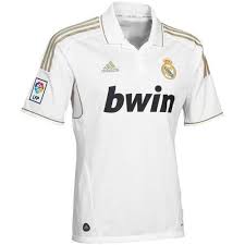 Shop the latest real madrid jerseys deals on aliexpress. Real Madrid Home Jersey White Small Amazon In Clothing Accessories