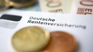 Der antragsteller entscheidet, wann seine rente beginnen soll. Fruher Aufhoren Wie Sonderzahlungen Renten Abzuge Ausgleichen Augsburger Allgemeine
