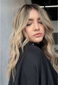 soft blonde 🕊️ • • • #livedinhair #blondehair #blondeinspo #hairinspo...