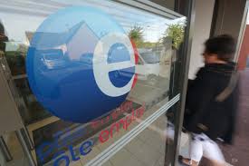 Dès lors, vous pourrez avoir l'ensemble des informations. Drame De Valence Toutes Les Agences Pole Emploi De France Fermees Au Public Vendredi Actu