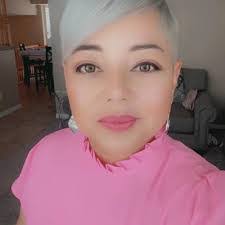 Yolanda Ogden's Instagram, Twitter & Facebook