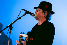 Echo in the Canyon' Premiere Recap: Jakob Dylan, Ringo Starr and More
