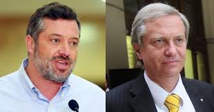 Los partidos políticos se clasifican por los intereses de la clase social a la que sirven. A78pfoxw5xtujm
