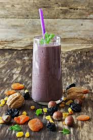 1001 Idees Comment Faire Un Milkshake Facile Et Original Comment Faire Un Milkshake Fraises Et Bananes Smoothie Fruit
