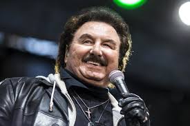 Niech was bóg i zdrowy rozsądek prowadzą! Poznan Krzysztof Krawczyk Spiewa Juz 55 Lat Uslyszymy Go W Sobote Glos Wielkopolski