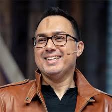 Discover Your Mantle: Clarifying Your Assignment From Your Seat Of Authority