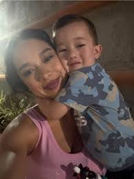 Hello guys! I hope you are all doing well. My name is Fatimah, I am a  photographer and am offering family, kids, and baby, photoshoots at a  discounted rate, please PM me