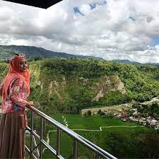 Dengan hadirnya fasilitas digital, manusia makin lama kreatif didalam berkarya. 2 Hari 1 Malam Bukittinggi Payakumbuh Batusangkar Padang