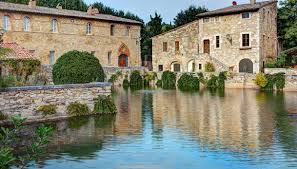Things to do in bagno vignoni, italy: Alla Scoperta Di Bagno Vignoni E Dei Suoi Dintorni Siviaggia
