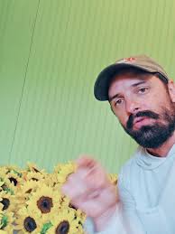 Replying to @cynstep3 We added more! #hammonton #farmlife #newjersey  #jerseyfresh #gardenstate #thingstodoinnj #southjersey #donuts #flowerfarm