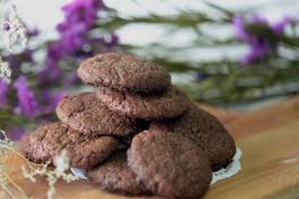 Biskut ini menggabungkan kulit pai dan nutella. Biskut Nutella Guna 3 Bahan Saja