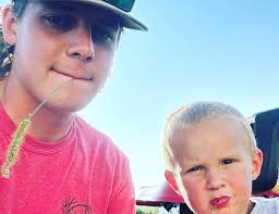 If you get a chance today, tell one of your favorite hunting guides HAPPY  BIRTHDAY! #birthday #huntingguide #celebrate