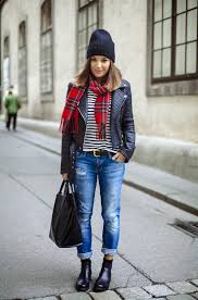There are 818 chelsea boots women for sale on etsy, and they cost $105.33 on average. How To Wear Chelsea Boots Jeans Outfit Winter Fashion Casual Outfits