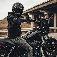 Iamstatice Monday Winter Iamstatice Kaptain Canada Crookedclubhouse Highwayheathens Shutupa Harley Dyna Harley Bikes Motorcycle Harley