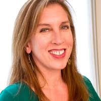 Lesli F. Fumar, Realtor