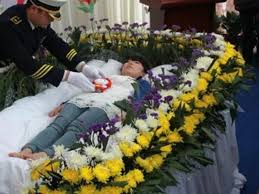 Adat resam perkahwinan kaum india di malaysia 2013. Ingin Tahu Rasanya Mati Gadis Ini Gelar Upacara Kematian Sendiri Citizen6 Liputan6 Com