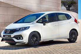 Tampilan eksterior honda jazz 2017 ini dibilang sporty dengan desain yang lebih fresh dan elegan khas hatchback untuk anak muda. Iaa 2017 Facegelifteter Honda Jazz News Autowelt Motorline Cc