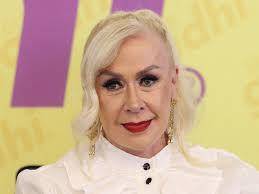 Laura Zapata asegura que aún espera que Thalía la apoye con los gastos del  funeral de su abuela