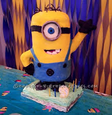 These days such amazing designs of cakes have come up that you don't feel like to eat but to see them only, since they have such epic designs that you just appreciate the design. Awesome Minion Cake For My Son S 9th Birthday