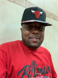 Antoine Weathers's Instagram, Twitter & Facebook