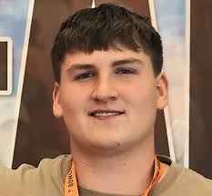 Top Recruits: Football family guides Saginaw Heritage lineman Ethan Kraatz 