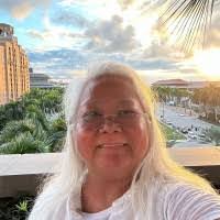 Pat Steinhardt's Instagram, Twitter & Facebook