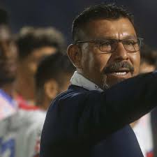 Memo Rivera: "El equipo cada vez se siente mejor"