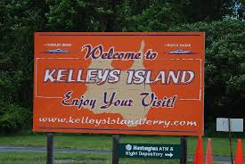 Maybe you would like to learn more about one of these? Welcome Sign Coming Off Of The Kelleys Island Ferry Picture Of Kelleys Island Ohio Tripadvisor