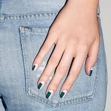 Hervorragende Moglichkeiten Zum Entfernen Von Hacks Finden Sie Auf Unserer Website Probieren In 2020 Gel Nail Removal Green Nails Minimalist Nails