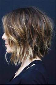 Blunt Bob Haircut Short Haircuts French Haircuts Blunt Chin Length Bob Bob Haircut For Round Face Short Short Curly Haircuts Bob Hairstyles Bobs Haircuts