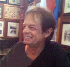 Edith Mark's Instagram, Twitter & Facebook