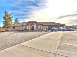 16045 Lime St Hesperia Ca 92345 Mls Cv20032305 Zillow In 2020 Hesperia Zillow Door Sets