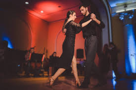 Dança de tango: 3 melhores dicas para você arrasar! - Paixão pela Dança -  Blog da Evidence Ballet