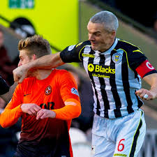Daha sonra haziran 2018'de premier lig kulübü southampton'a taşındı. Dundee United Midfielder Stuart Armstrong Jim Goodwin Has Apologised To Me For Forearm Smash There Is No Grudge Daily Record