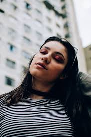 Foto: Para arrasar na make de inverno, o maquiador Marcio Sanchez deu  algumas dicas. Ele fala que os tons terrosos vão vir com tudo, acompanhados  de blush leve, iluminador não muito marcado,