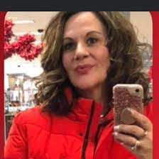 Kitty Bray's Instagram, Twitter & Facebook