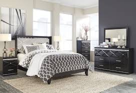 Black And Grey Dresser Set Ashley Fancee 5pc Bedroom Set Queen Panel Bed Dresser Mirror Two Nightstands In Black Click Picture Fo Bedroom Sets Queen Bedroom Furniture Sets Bedroom Set