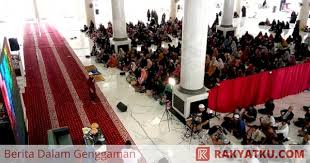 Jin kafir memiliki tujuan menyesatkan manusia dari jalan kebenaran. 13 Ciri Seseorang Dicintai Jin Anda Memiliki Tanda Tanda Ini