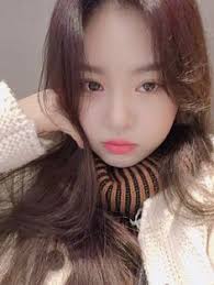 Here is the list of schools, courses and seminars that soojin attended or completed. 36 Seo Soojin Selfies Ideas In 2021 Kpop Girls Kpop Girl Groups Girl Group