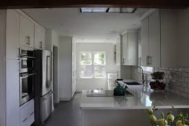 kitchen cabinets and quartz countertops