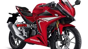 Sepeda motor sport empat langkah ini memiliki mesin dengan 4 katup dohc, mesin silinder tunggal 150 cc, sistem pengamanan kunci. Ini Dia Rendering Reka Digital All New Cbr150r 2021 Motoblast