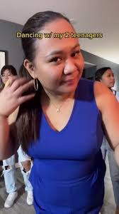 Aileen Howell's Instagram, Twitter & Facebook