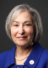 Annette Dyas's Instagram, Twitter & Facebook