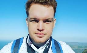 Declan Reed's Instagram, Twitter & Facebook